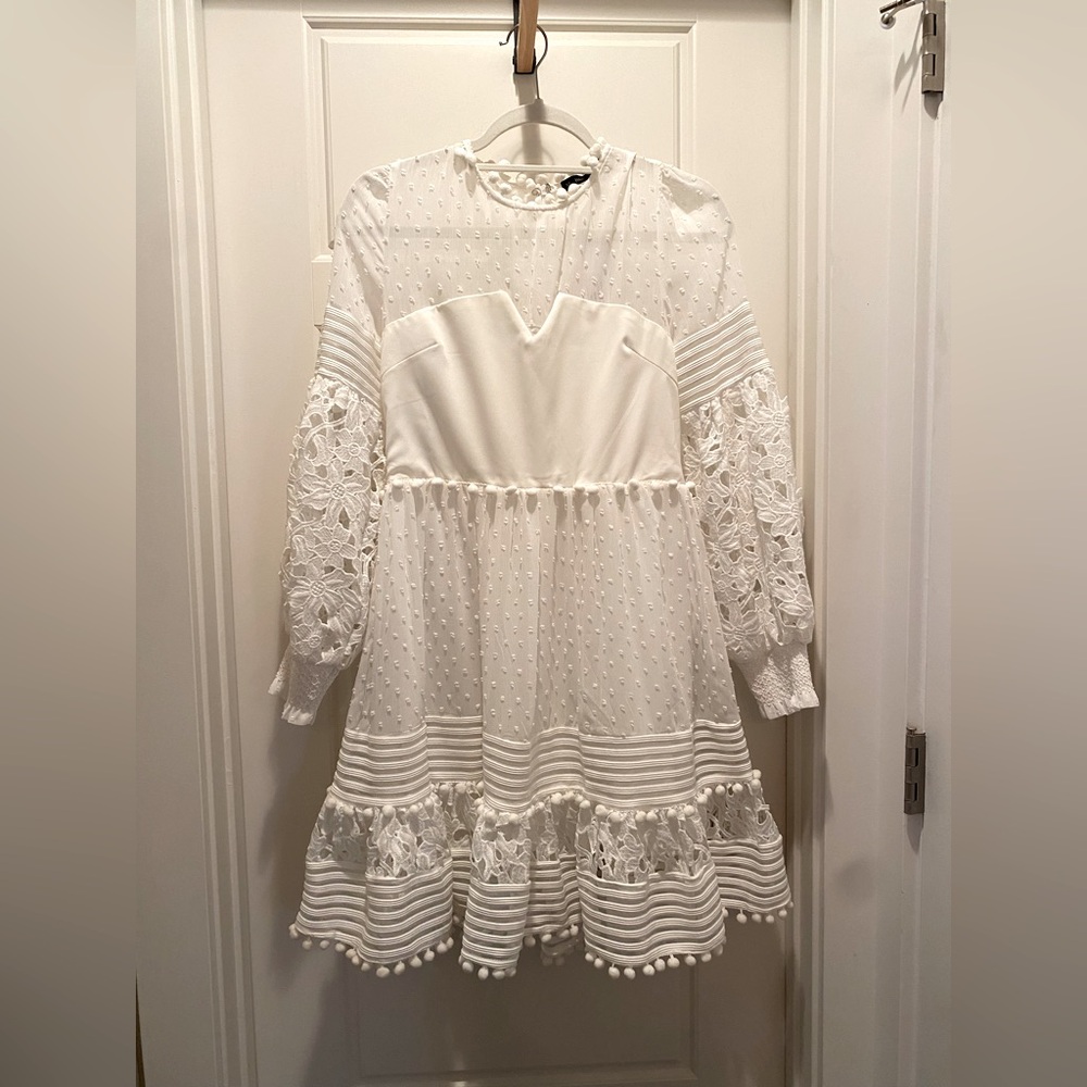 VICI/Hesperus women’s white lace dress